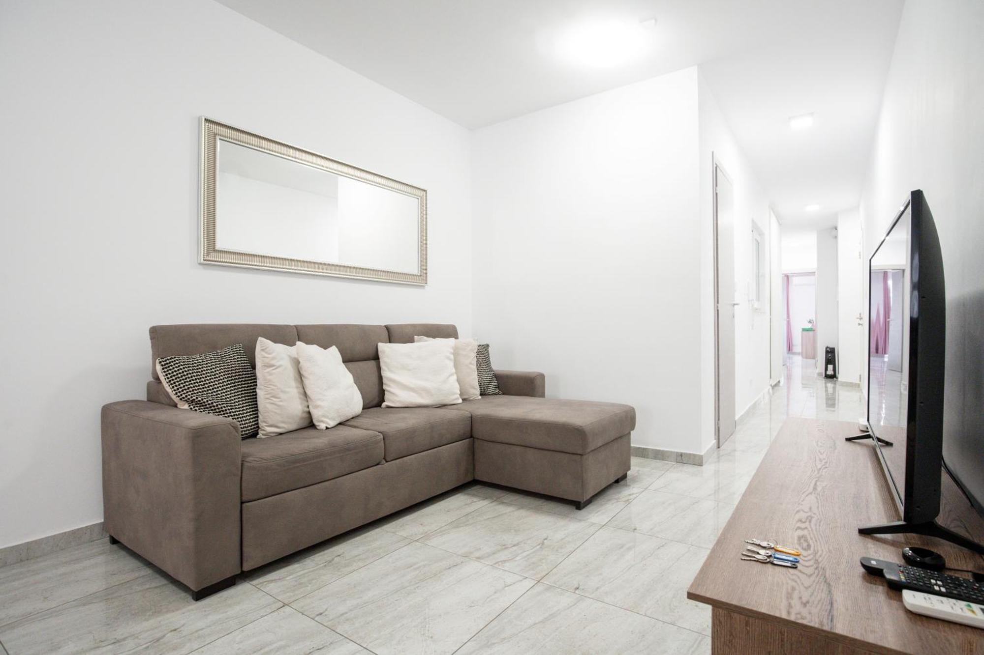 Brand New 2 Bed 2 Bath Apartment In Sliema By The Sea Exterior photo